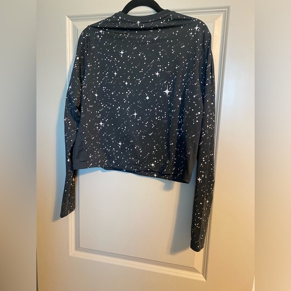 NIKE Dri fit crop top - Picture 2 of 3